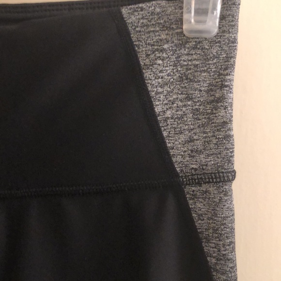 Women’s Xersion Black Workout Leggings - Picture 4 of 8